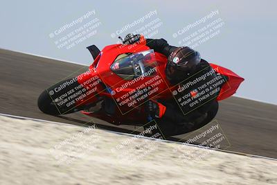 media/Nov-02-2025-Lets Ride (Sun) [[f7a3caa734]]/B Group/1120am (Turn 2 Inside)/